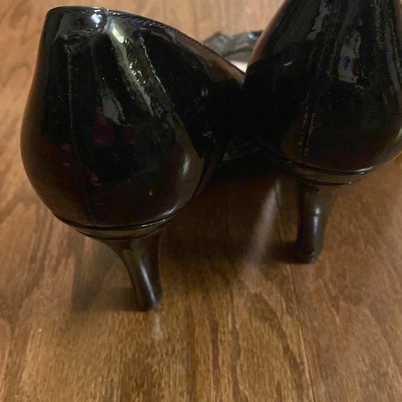 Cole Haan Nike Air Black Patent Heels, Like New, Size 8 1/2 - Picture 4 of 6